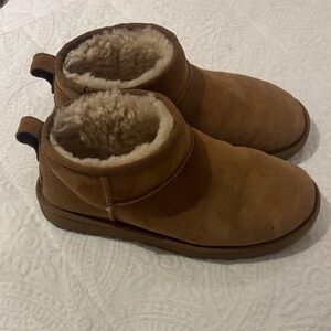 UGG Women’s Classic Ultra Mini Boot